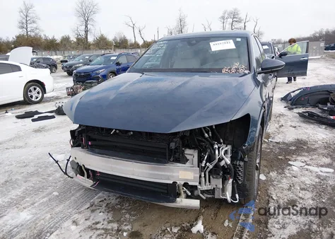 2024 Audi Q8 E-Tron S Line Prestige Quattro from USA, damaged, VIN WA1DAAGEXRB020824